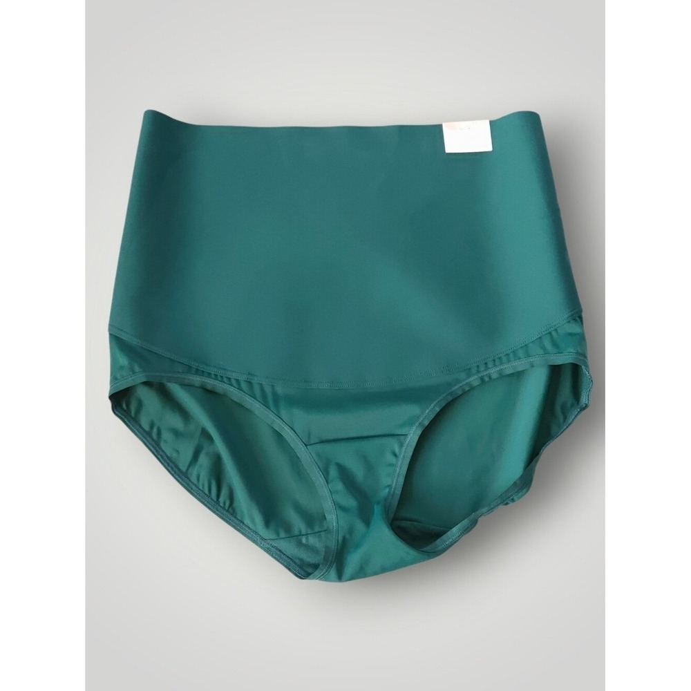 Cacique Lane Bryant Totally Smooth High-Waist Brief Panty 14/16 Lot 2 New - Picture 3 of 7